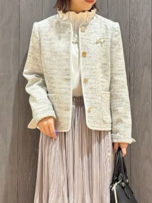 meiさんの「SHOO･LA･RUE｜【S-3L】オンとオフで印象が変わる ライトツイードジャケット」を使ったコーディネート