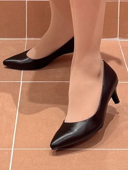 すみれさんの「ESPERANZA｜◆【晴雨兼用/12時間パンプス】約5.5cm 歩きやすくて疲れにくい」を使ったコーディネート