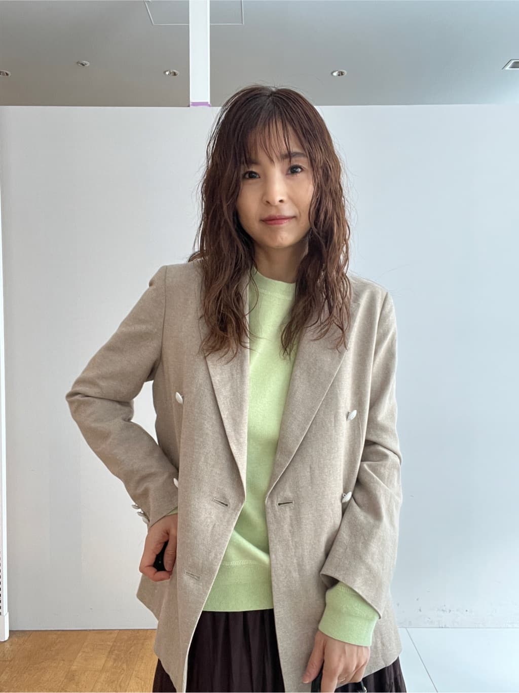 misaさんの「DRESSTERIOR｜◆ウォッシャブルコットンカシミヤプルオーバーニット」を使ったコーディネート