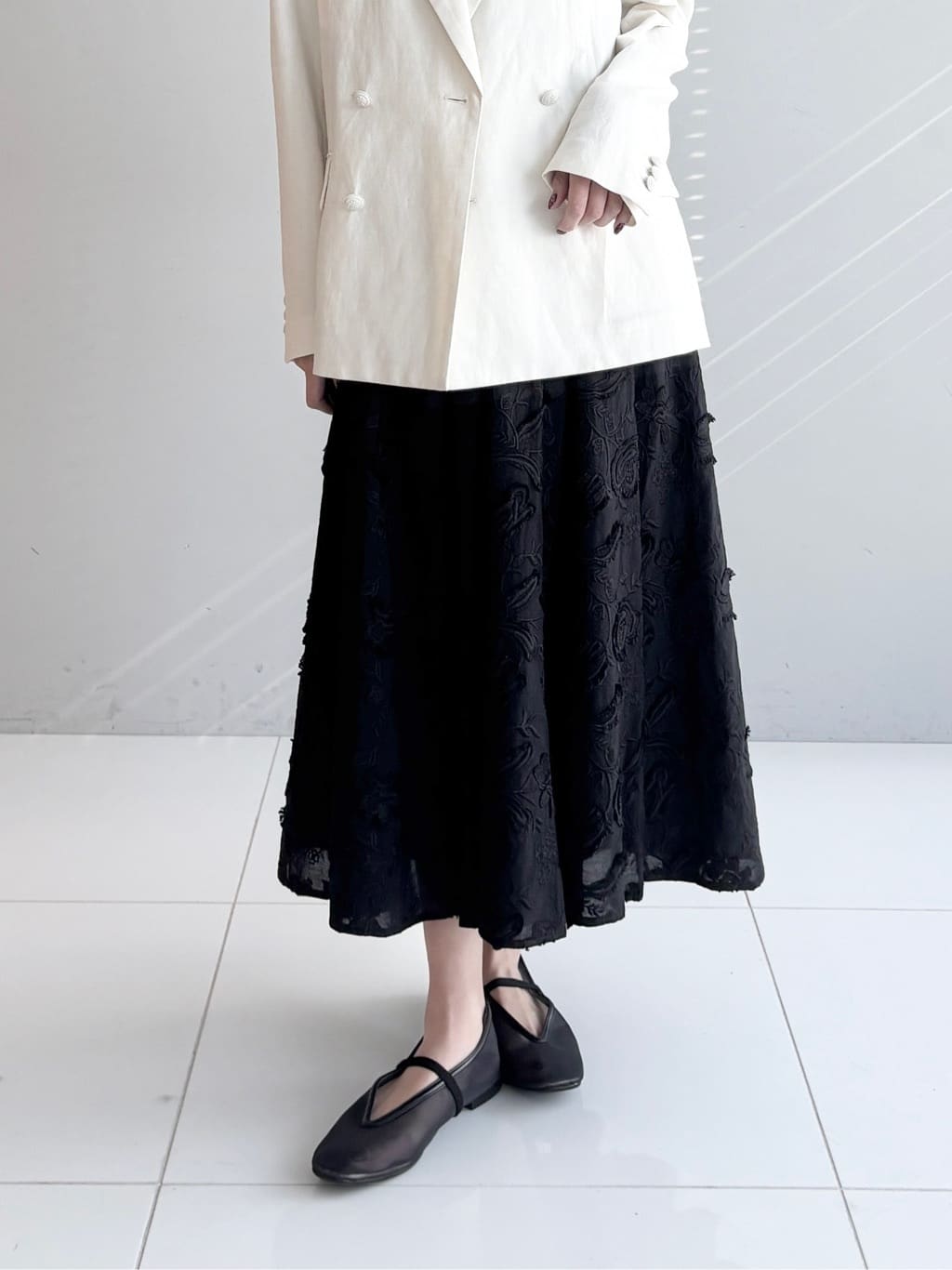 清水夏姫さんの「DRESSTERIOR｜【セットアップ可】リネンブレンドダブルブレストジャケット」を使ったコーディネート