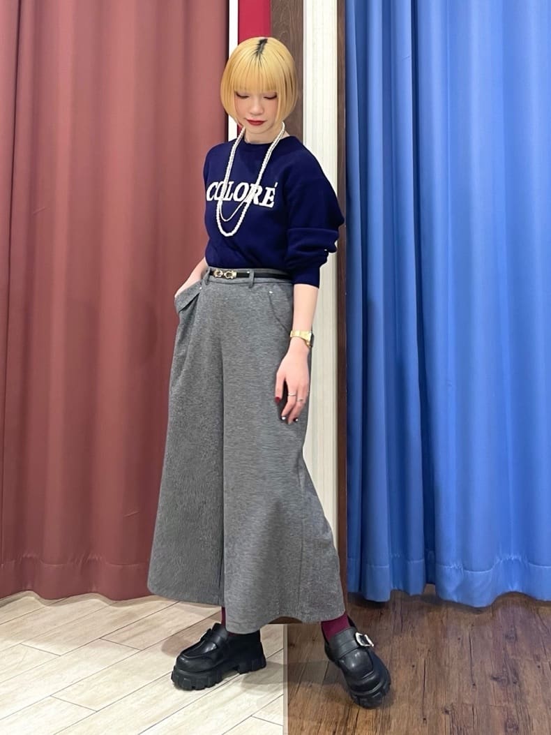 るるさんの「SHOO･LA･RUE｜【洗濯機可/S-LL】もちもちタッチ スウェットライクロゴニット」を使ったコーディネート