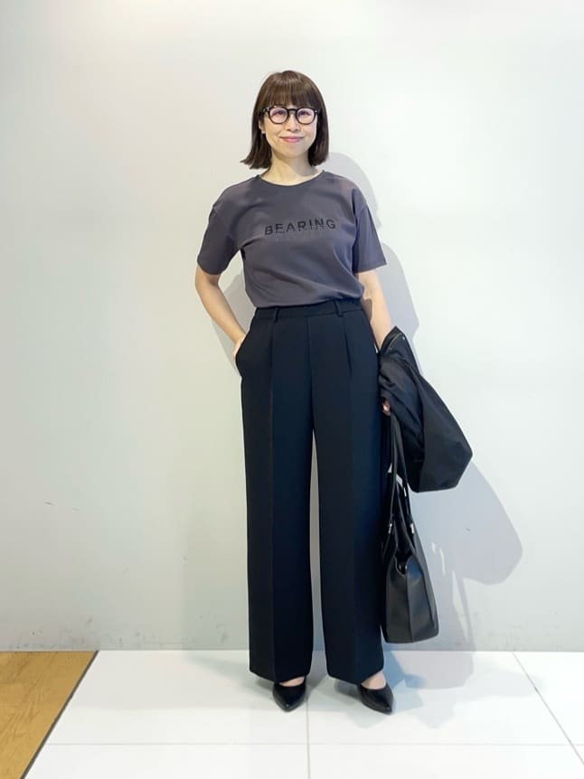 murayamaさんの「INDIVI｜【UVケア／選べるグラフィック】スムースジャージTシャツ」を使ったコーディネート