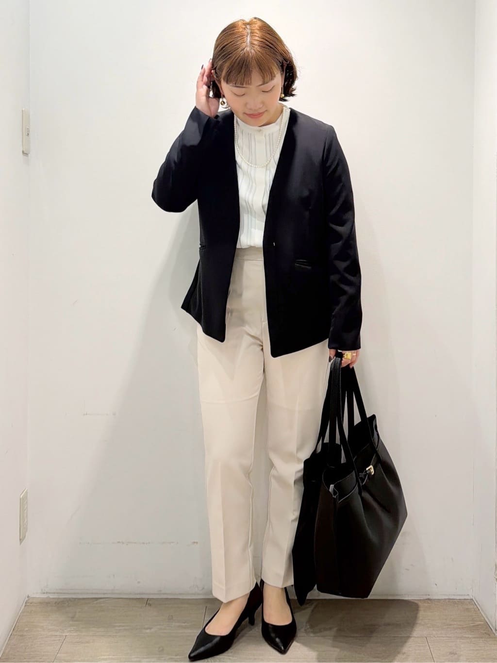 sumicaさんの「OPAQUE.CLIP｜《通勤対応》タックブラウス【洗濯機OK】」を使ったコーディネート