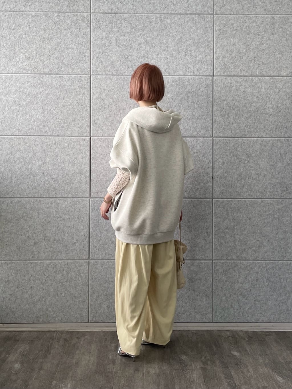 mikuさんの「INDIVI｜ターンアップイージーパンツ」を使ったコーディネート