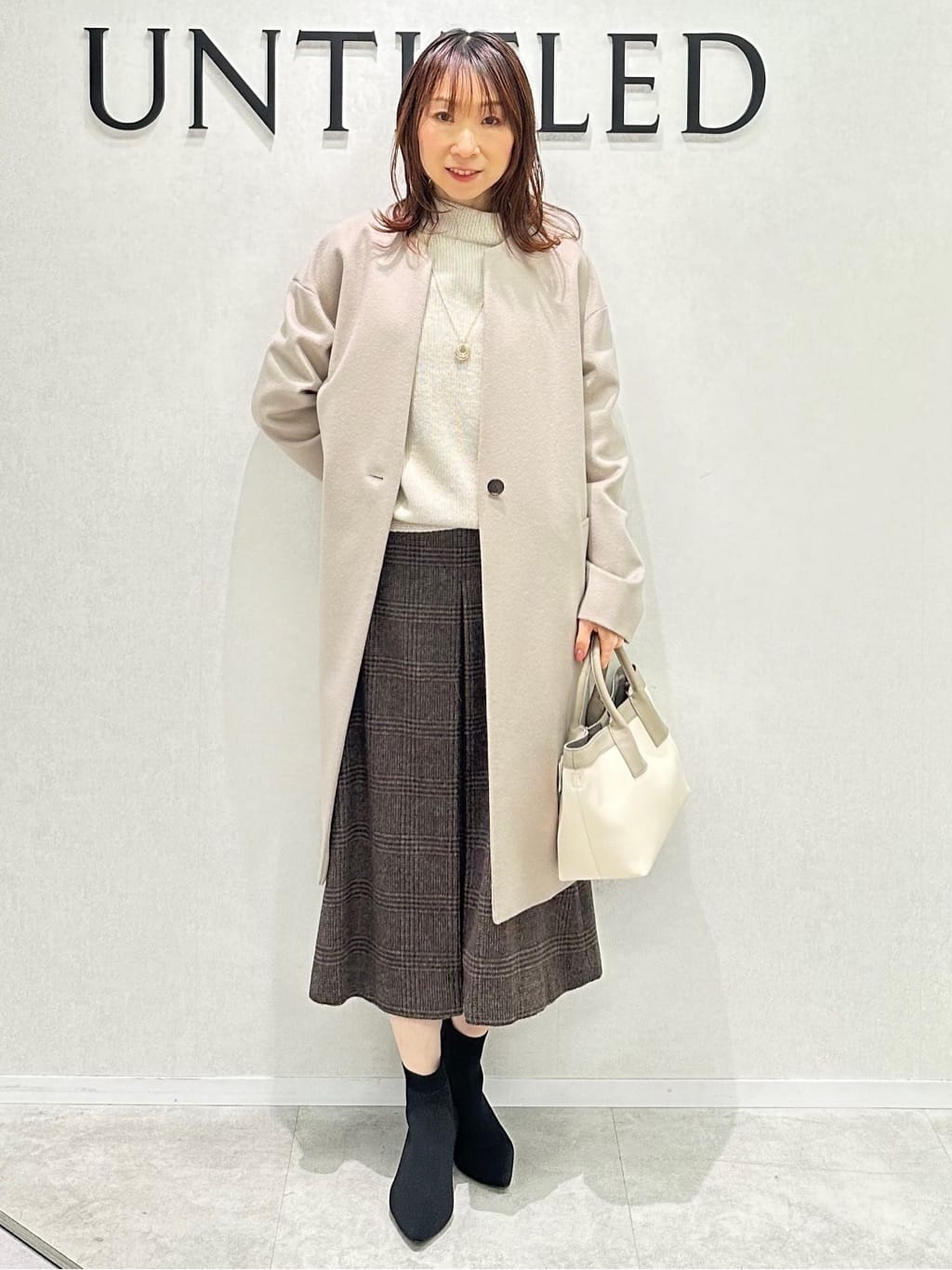 Miwaさんの「UNTITLED｜【ふんわり/タイト見え】グレンチェックスカート」を使ったコーディネート