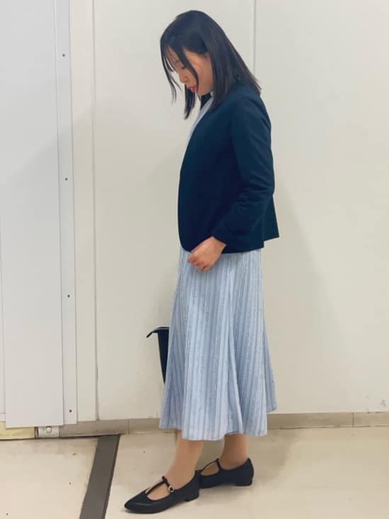 Rihoさんの「Reflect｜【セットアップ可】ストライプ柄ジャカードブラウス」を使ったコーディネート