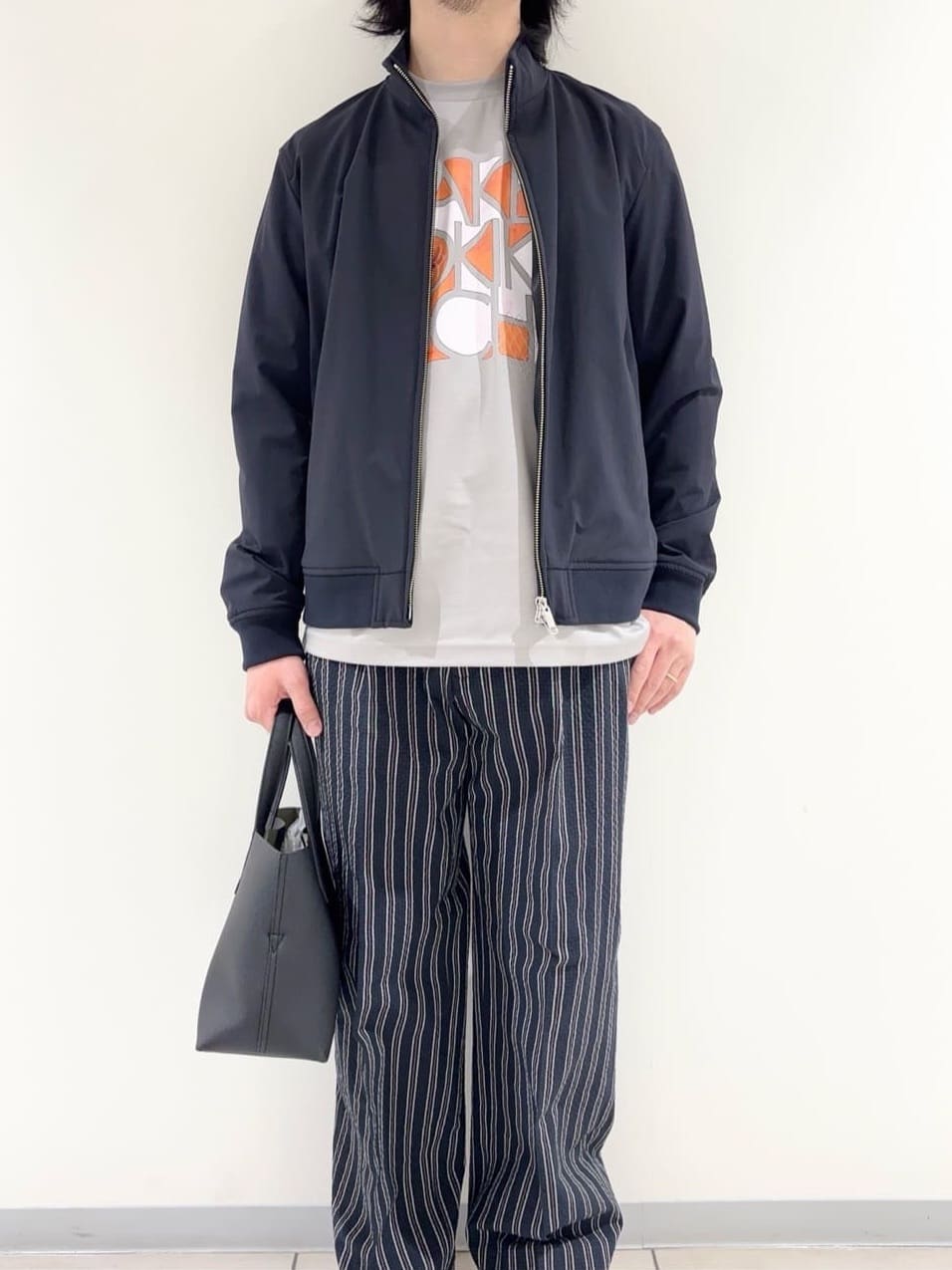 及川さんの「TAKEO KIKUCHI｜スタンドカラー ショート リブ ブルゾン」を使ったコーディネート
