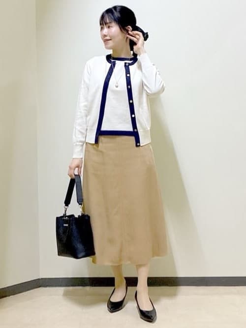  beni_gingerさんの「Reflect｜【アンサンブル可】バイカラーカーディガン」を使ったコーディネート