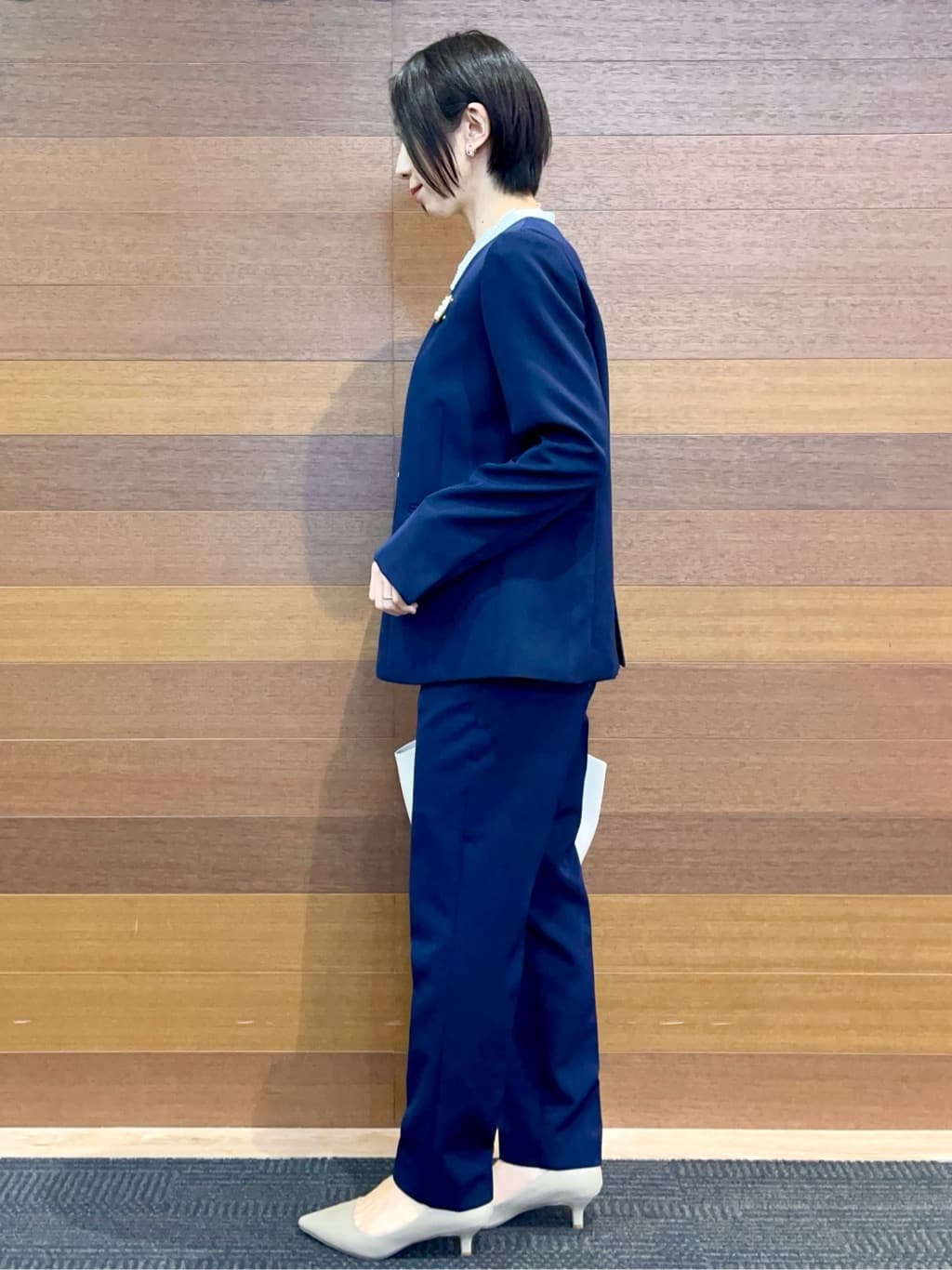 umiさんの「OPAQUE.CLIP｜《通勤／セットアップ対応》 Vネックジャケット／ダブルクロス【洗濯機OK】」を使ったコーディネート