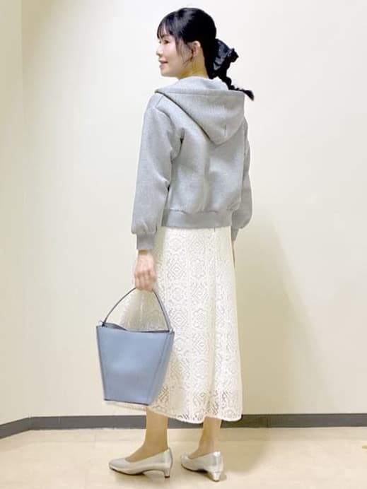  beni_gingerさんの「Reflect｜フロントフリルデザインニット」を使ったコーディネート