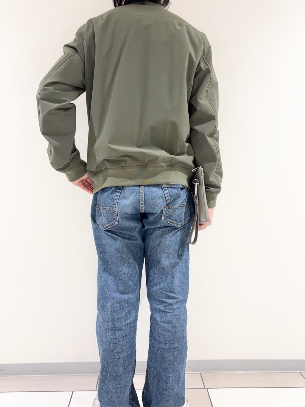 及川さんの「TAKEO KIKUCHI｜スタンドカラー ショート リブ ブルゾン」を使ったコーディネート