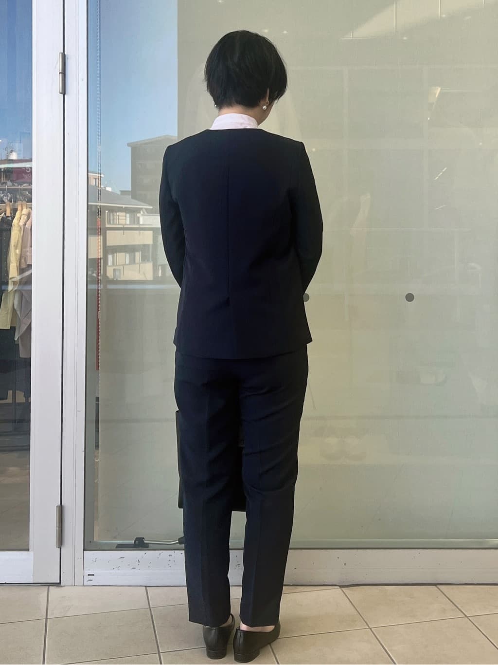 yo-koさんの「OPAQUE.CLIP｜《通勤／セットアップ対応》 Vネックジャケット／ダブルクロス【洗濯機OK】」を使ったコーディネート