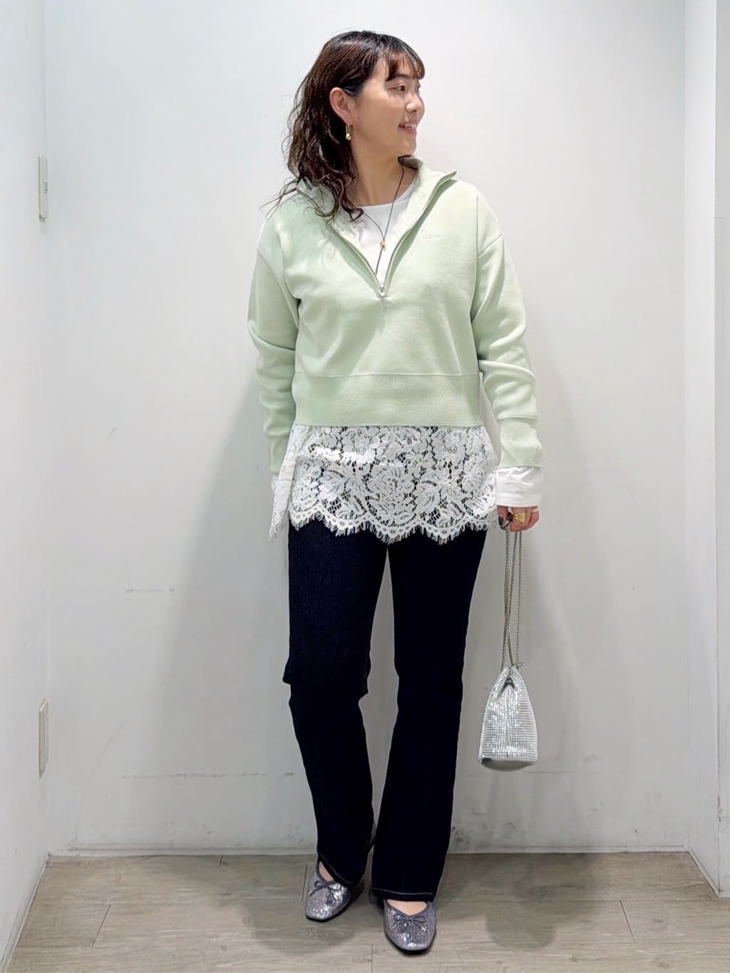 sumicaさんの「OPAQUE.CLIP｜ハーフZIP刺繍ロゴニット【洗濯機OK】」を使ったコーディネート
