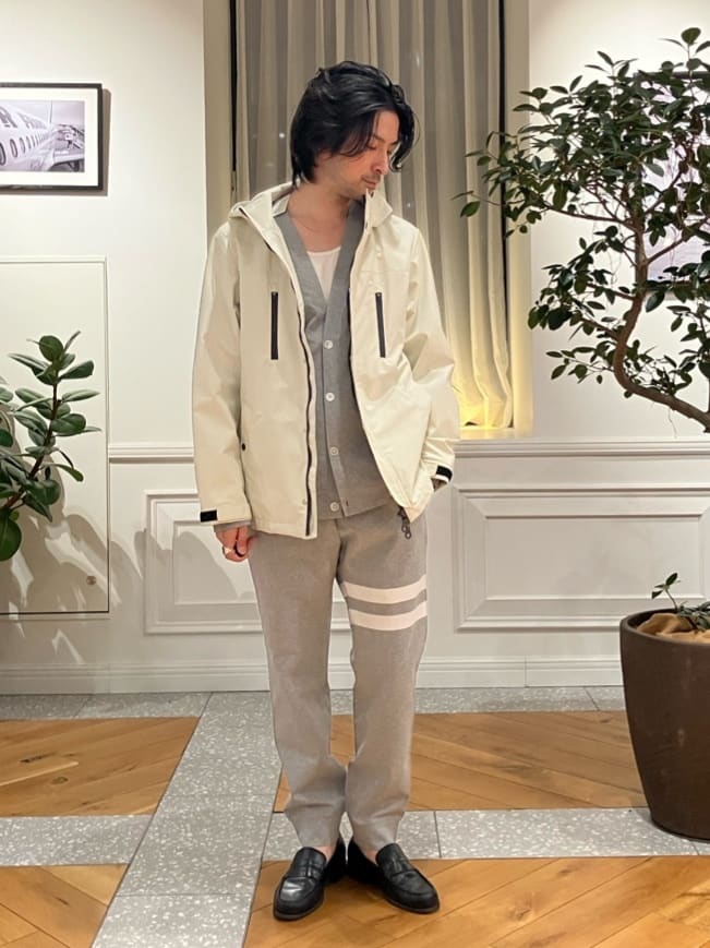 junyaさんの「DRESSTERIOR｜【防水/透湿素材/ウォッシャブル】ウォータープルーフ マウンテンパーカー」を使ったコーディネート