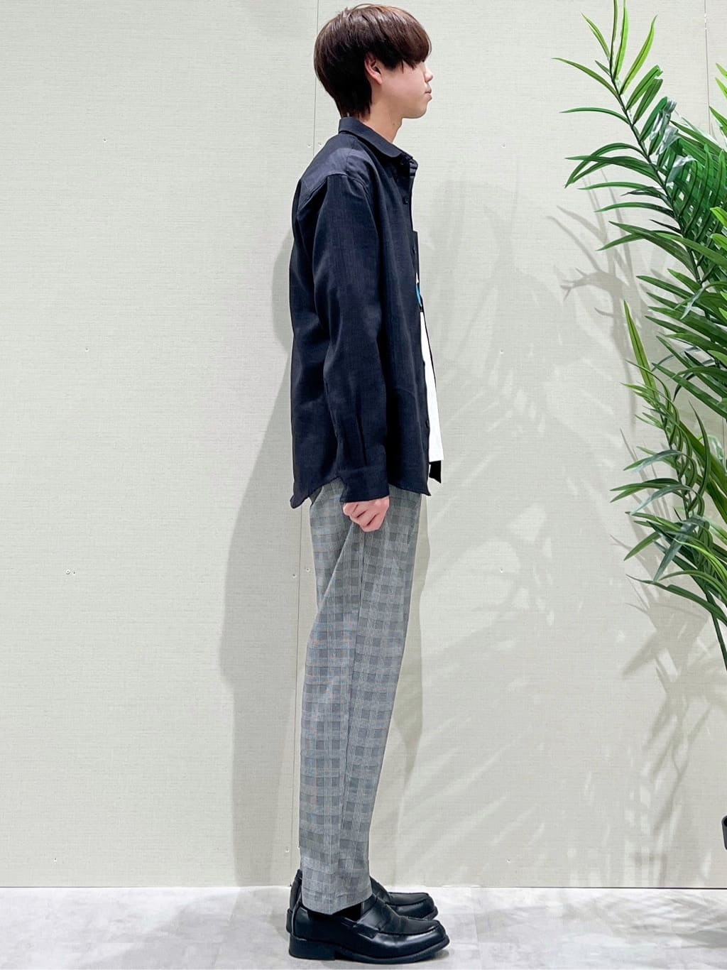 SHI-MAさんの「THE SHOP TK｜【LINO FINE】リネンライク 長袖シャツ UVカット/イージーケア/吸水速乾/洗濯機OK」を使ったコーディネート