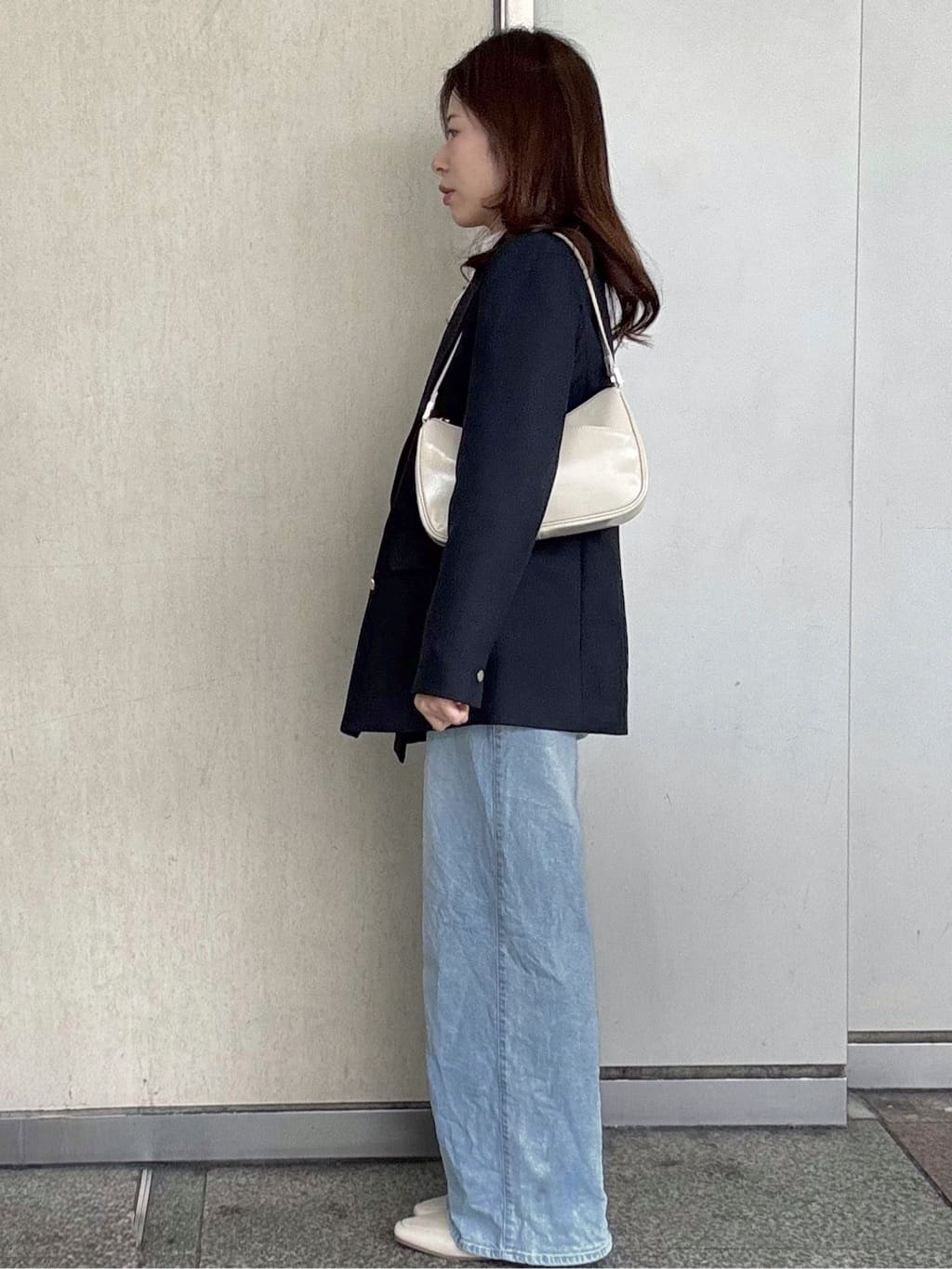 えみさんの「OPAQUE.CLIP｜スクエアトゥカシメローファー」を使ったコーディネート