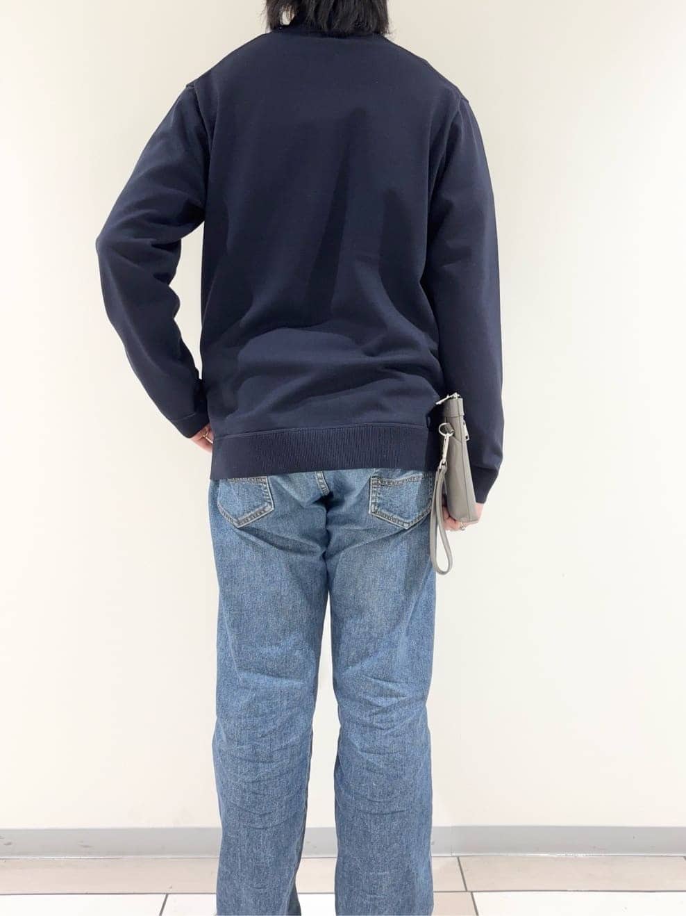 及川さんの「TAKEO KIKUCHI｜ジップアップ 鹿の子 ニット」を使ったコーディネート