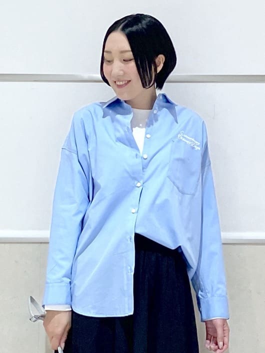 eriko さんの「Dessin｜【洗える】刺繍ロゴ入りオーバーシャツ」を使ったコーディネート