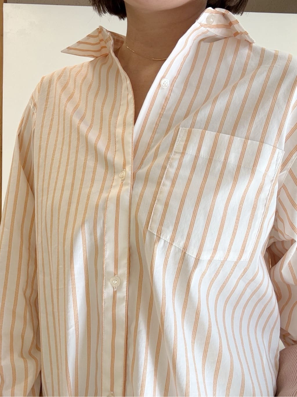 yoshiyaさんの「INDIVI｜【洗える／UVケア／SETUP可】着る日傘ワイドパンツ」を使ったコーディネート