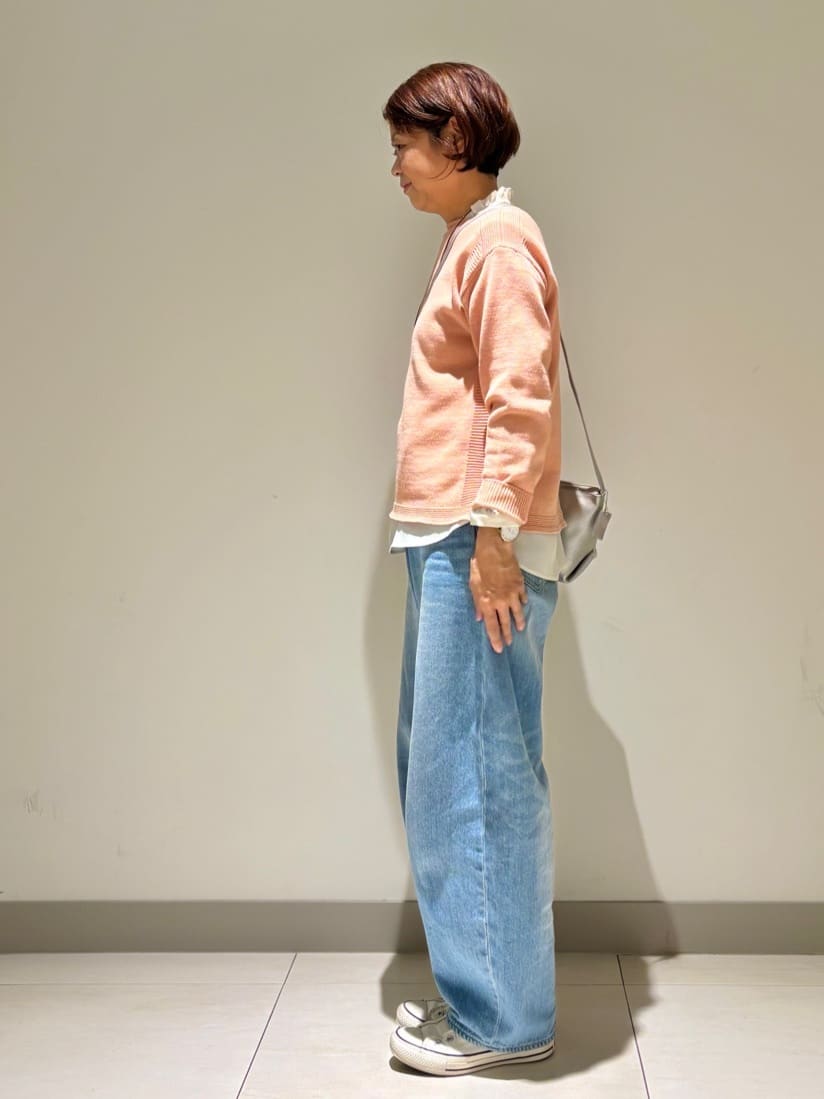 Haruさんの「Dessin｜【洗える】フリルネックジョーゼットブラウス」を使ったコーディネート