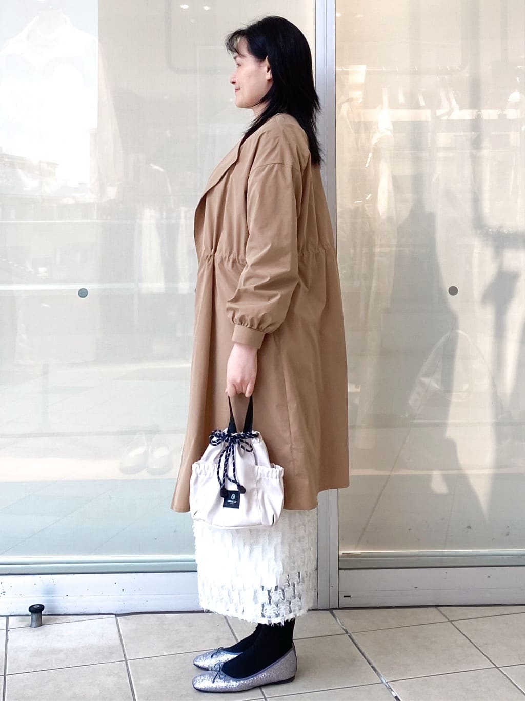 Jeanさんの「OPAQUE.CLIP｜ヴィンテージクロスノーカラーロングコート【洗濯機OK／ストレッチ／イージーアイロン】」を使ったコーディネート