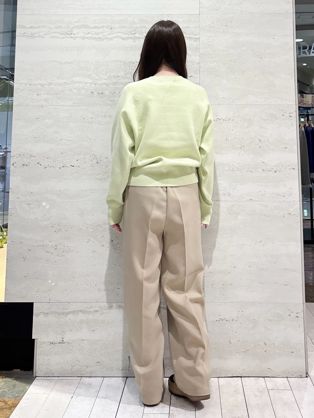 かほさんの「OPAQUE.CLIP｜イージーワイドパンツ【洗濯機OK】」を使ったコーディネート