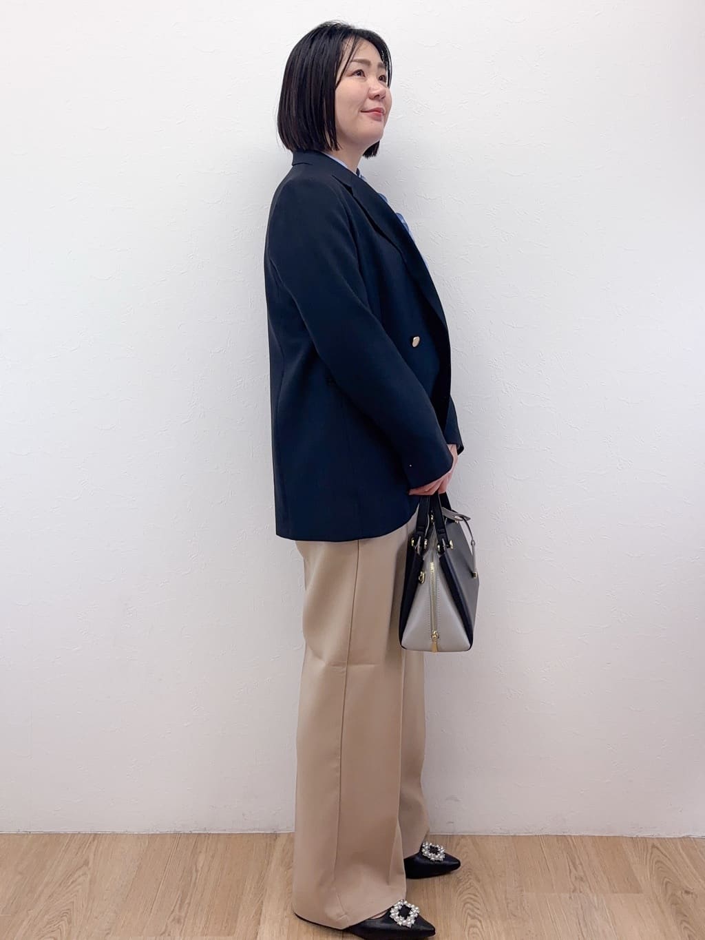 Takeさんの「OPAQUE.CLIP｜フロントフリルブラウス【洗濯機OK】」を使ったコーディネート