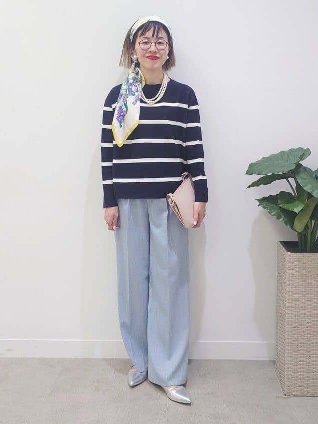 MUTSUKOさんの「UNTITLED｜【洗える/後ろウエストゴム】シャンブレーワイドパンツ」を使ったコーディネート