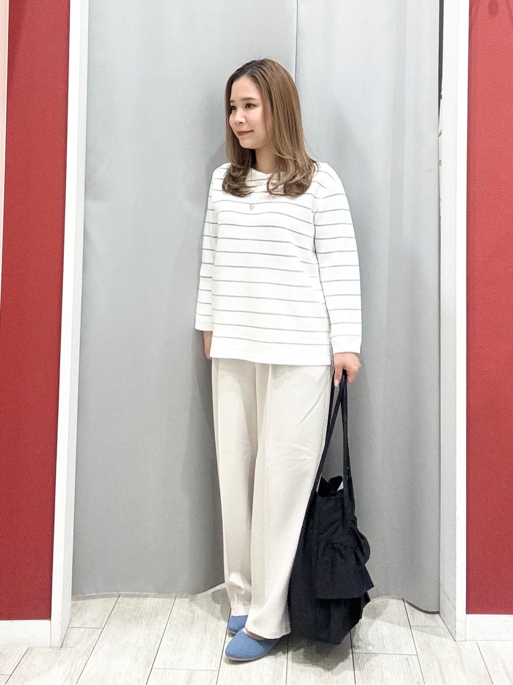 shioさんの「SHOO･LA･RUE｜【高レビュー/洗濯機可/S-LL】さらっと着られる 8分袖Ⅴネックニット」を使ったコーディネート
