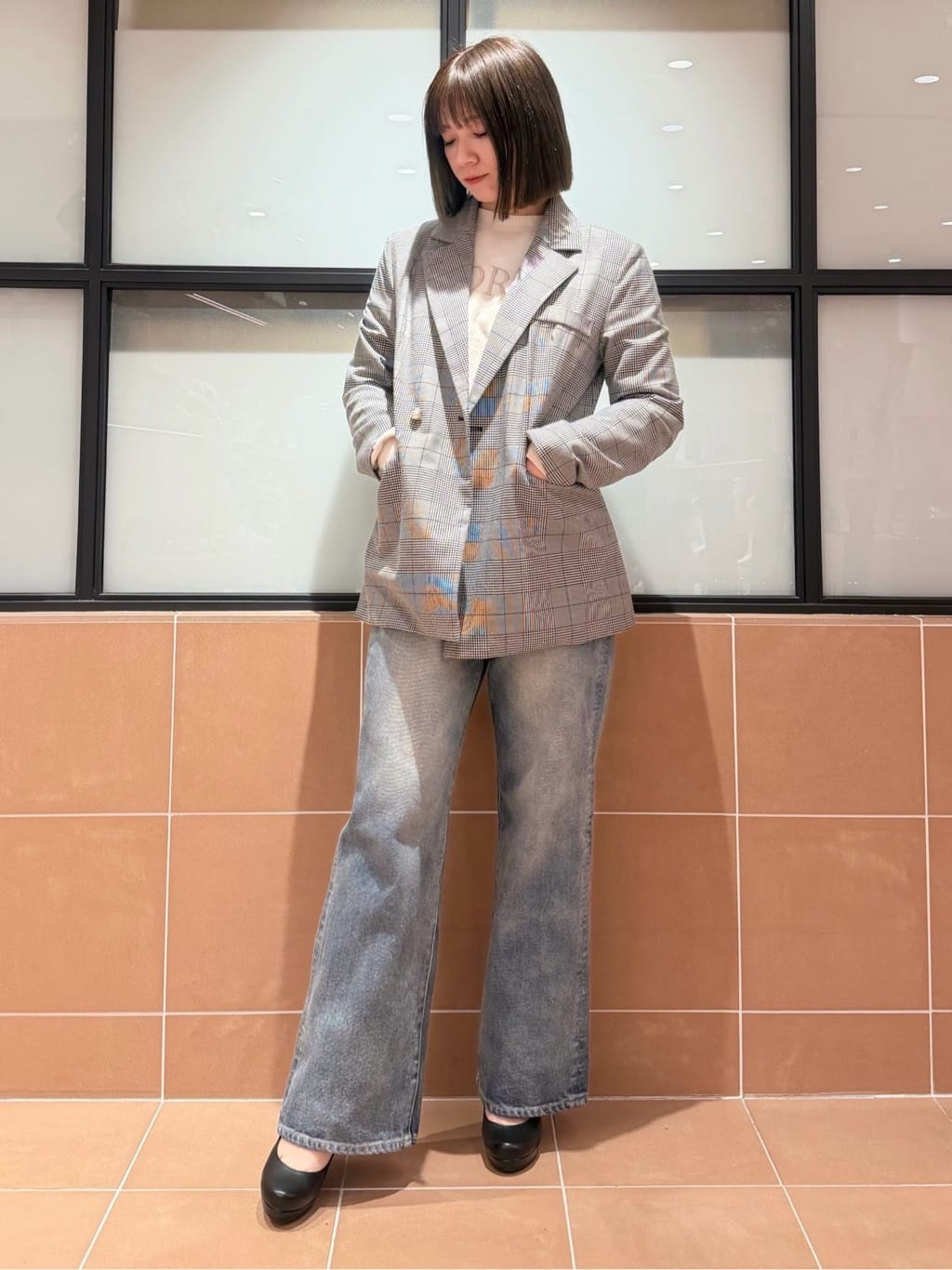 マナミさんの「ESPERANZA｜3WAYチャンキーヒールパンプス」を使ったコーディネート