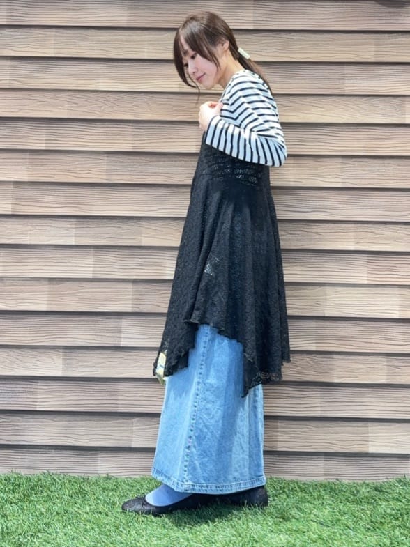 himiさんの「SHOO･LA･RUE｜【前後2WAYネック】レイヤードスタイルにおすすめ レースキャミチュニック」を使ったコーディネート