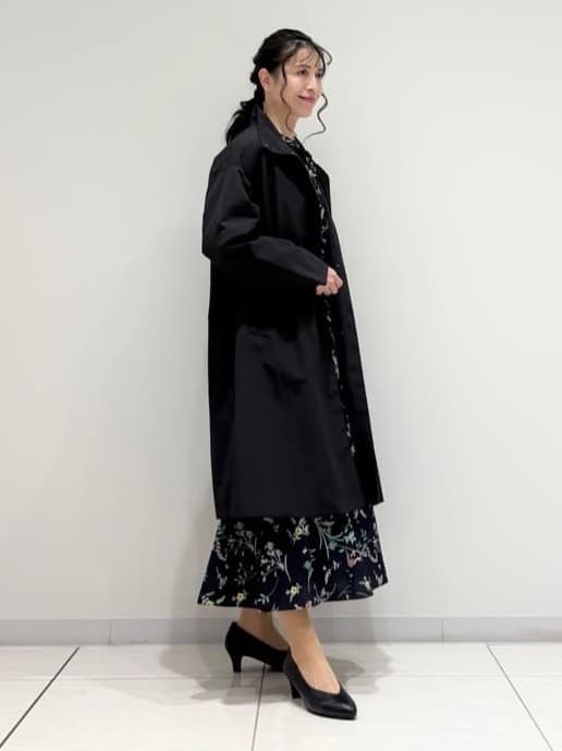 kayoさんの「INDIVI｜【撥水／軽量】ミニマル スタンドカラーコート」を使ったコーディネート