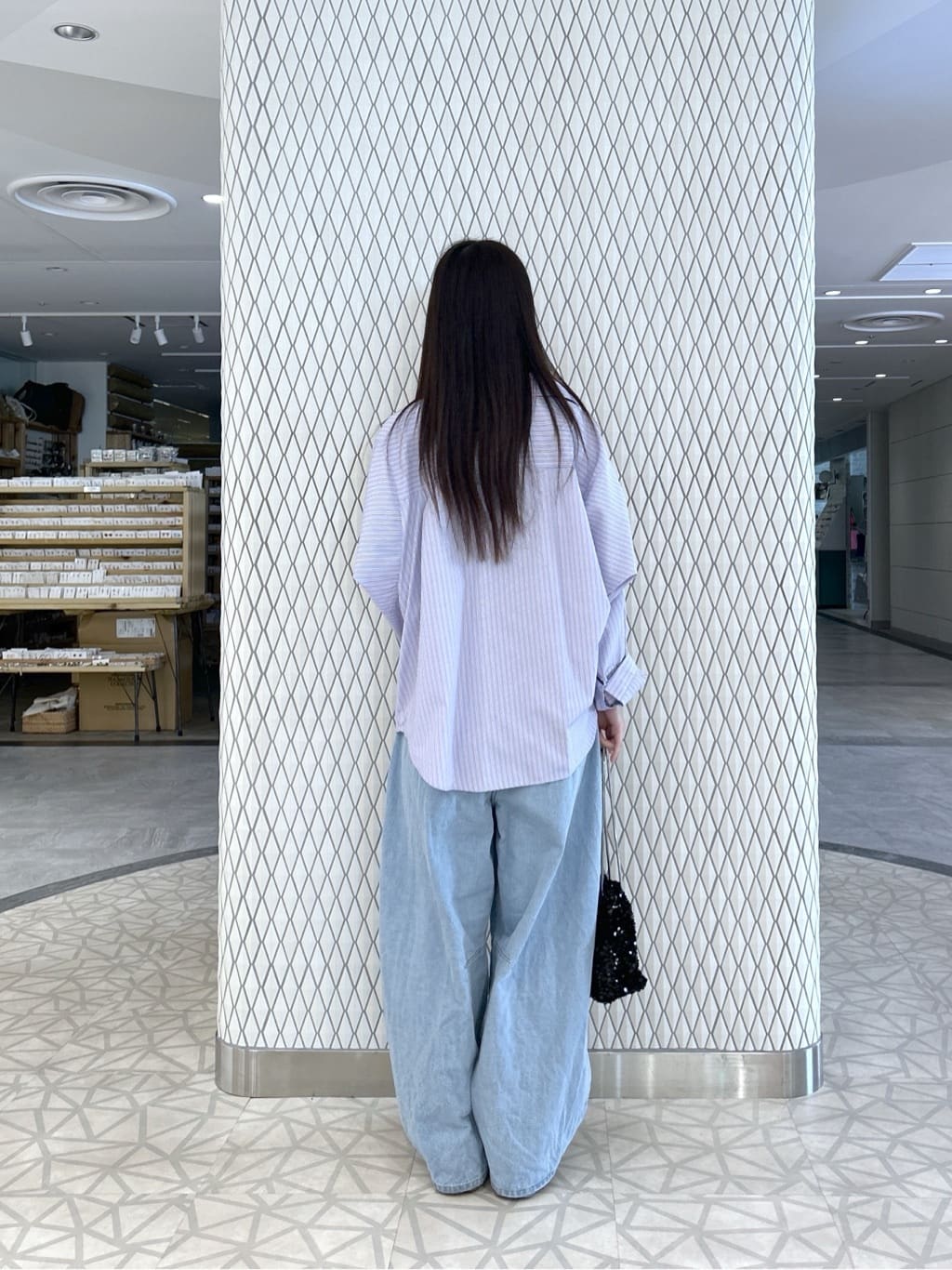Renoさんの「INDIVI｜Timeless｜ビッグポケットフォルムシャツ【接触冷感】」を使ったコーディネート