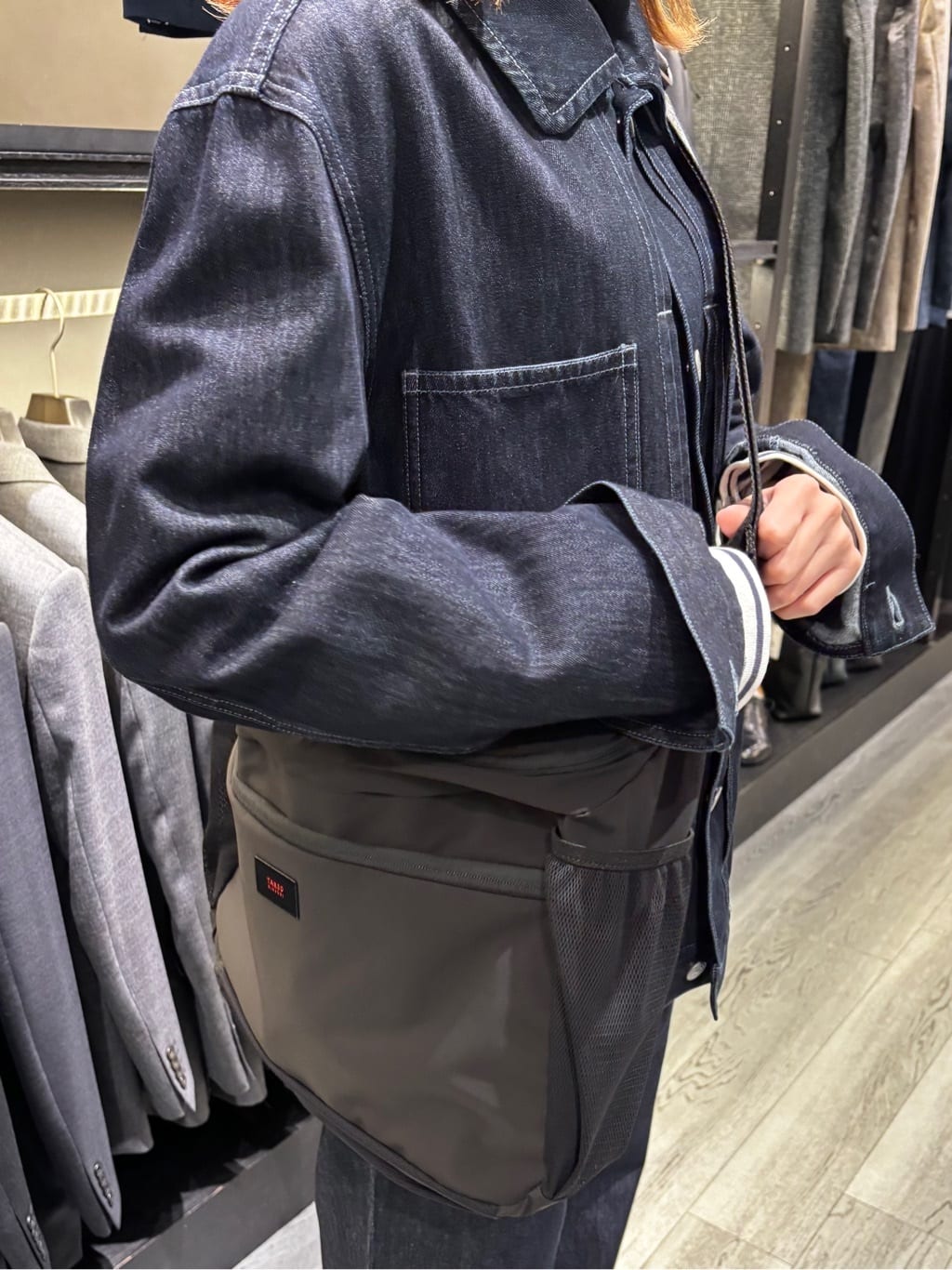 ウララさんの「TAKEO KIKUCHI｜【BOWLER HAT LABEL】エクスプローラー デニムパンツ」を使ったコーディネート
