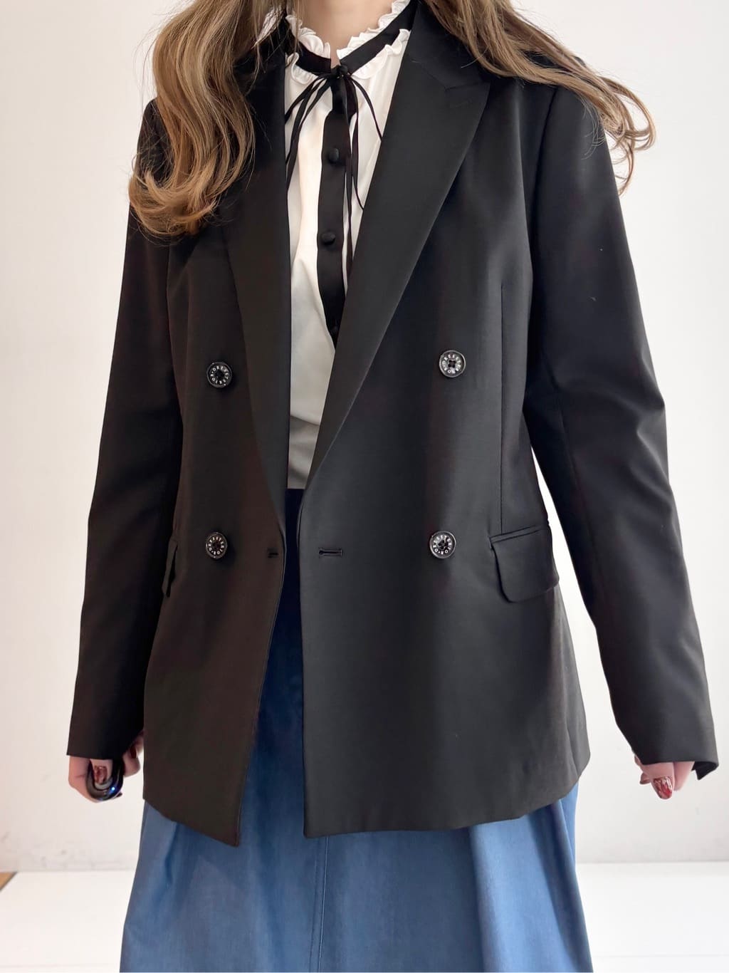 清水夏姫さんの「DRESSTERIOR｜◆【セットアップ可】ピークドダブルライトストレッチジャケット」を使ったコーディネート