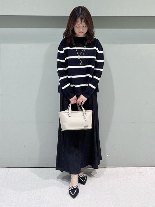 makiさんの「UNTITLED｜◆【ゆったり/洗える】クロップドニットプルオーバー」を使ったコーディネート