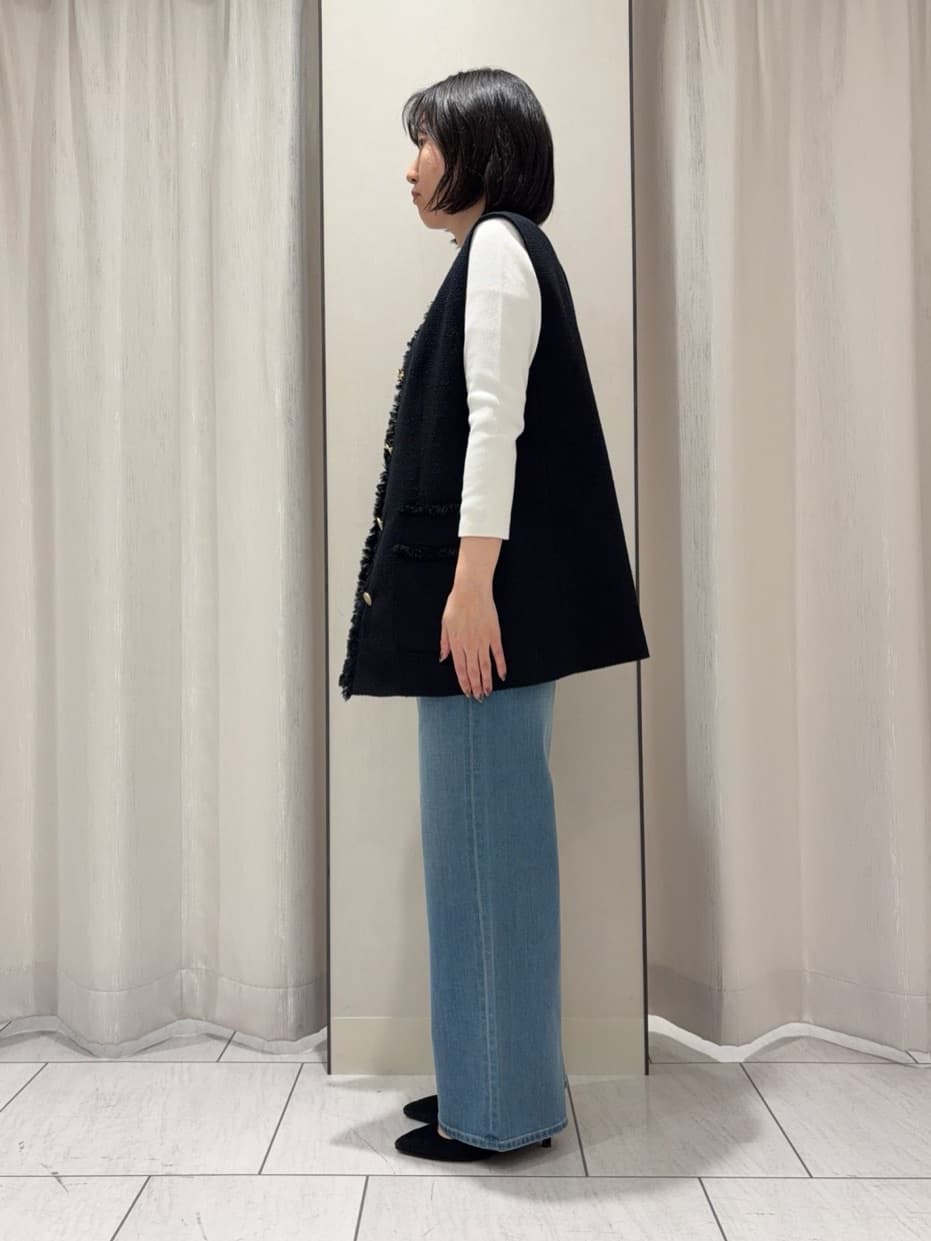 わたなべさんの「UNTITLED｜【オンオフ使える】スラブツイード ジレ」を使ったコーディネート