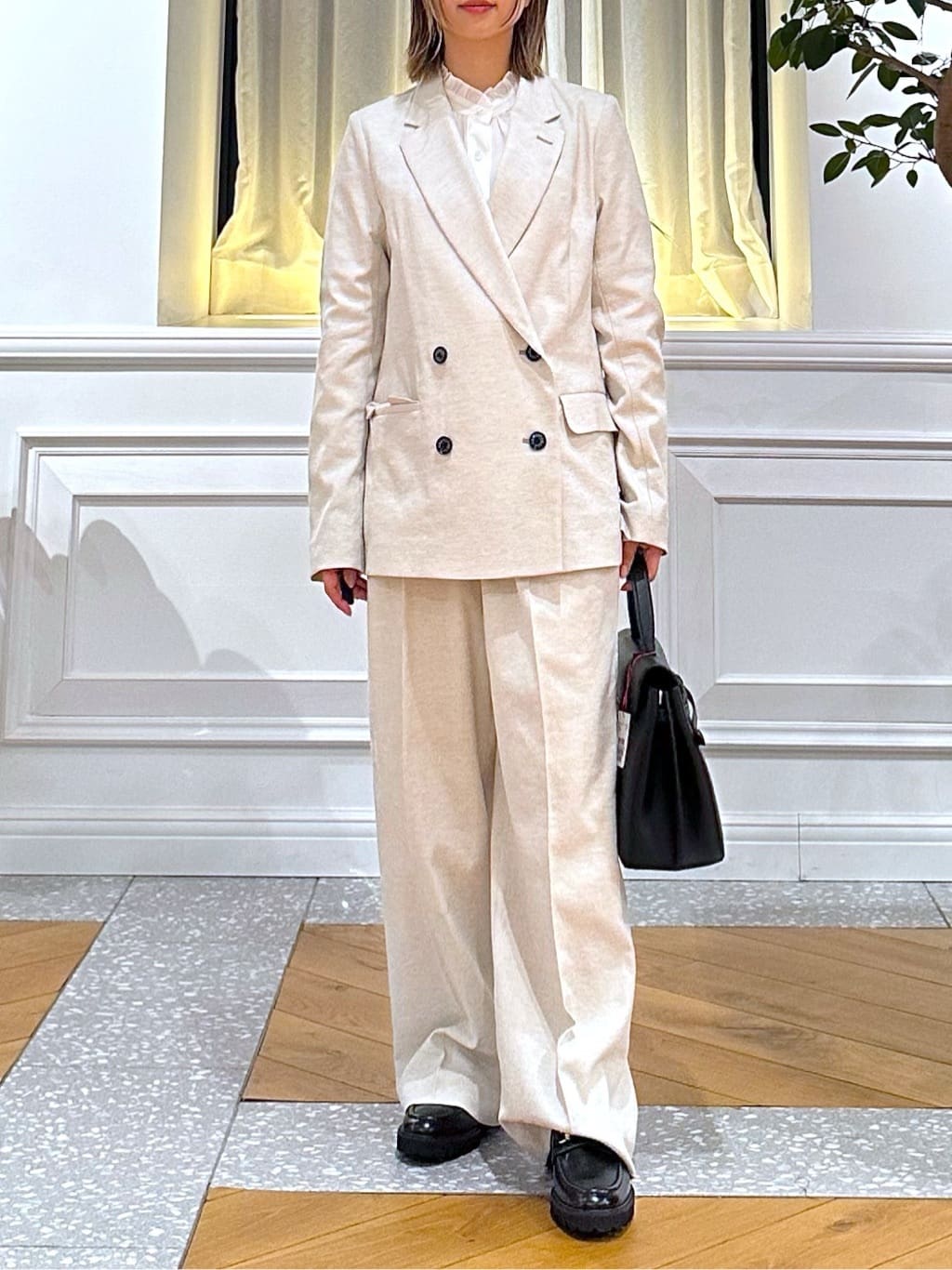 なべこさんの「DRESSTERIOR｜【セットアップ可/吸水速乾/ウォッシャブル】リネンブレンドオックスダブルジャケット」を使ったコーディネート