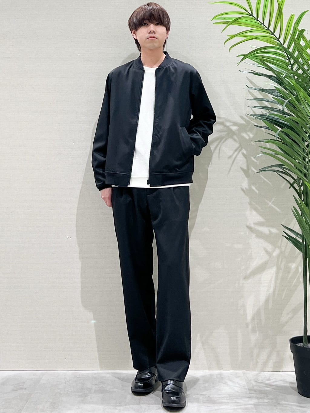 SHI-MAさんの「THE SHOP TK｜FLEX LINE ストレッチリブブルゾン　ストレッチ/防シワ/マシンウォッシャブル/セットアップ可」を使ったコーディネート