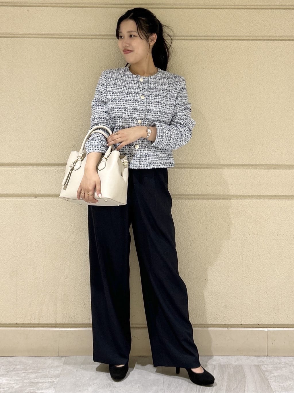 Momokaさんの「COUP DE CHANCE｜【ON/OFF着回し】カラーツイードジャケット」を使ったコーディネート