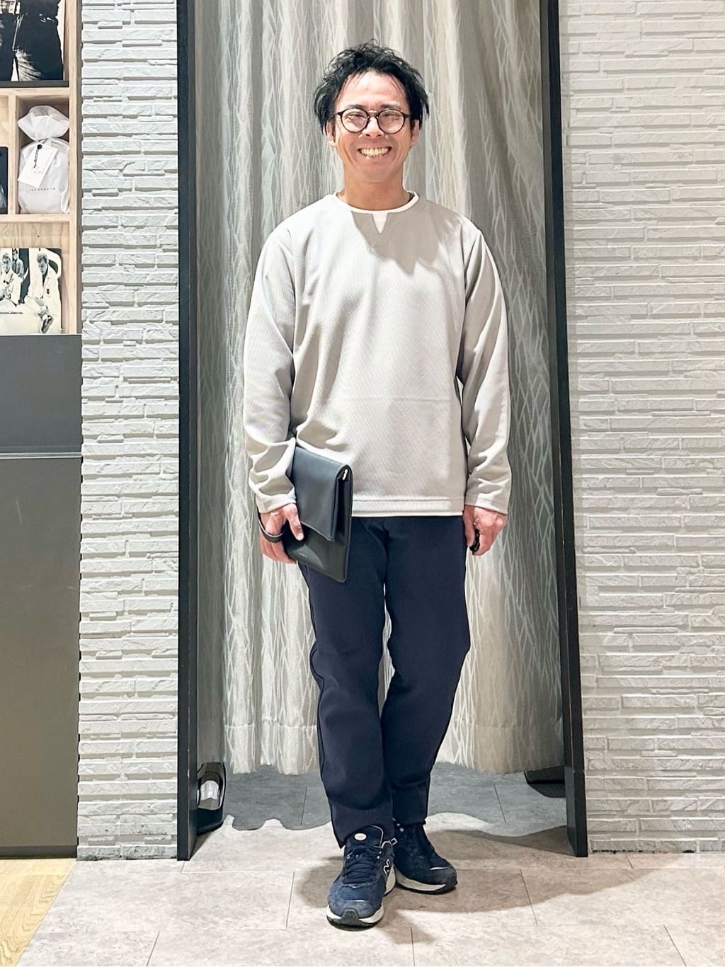 KENJI Iさんの「THE SHOP TK｜累計売上15万本突破！！360&deg;ストレッチ スマートムーブイージーパンツ 【洗濯機OK/ウエストゴム」を使ったコーディネート