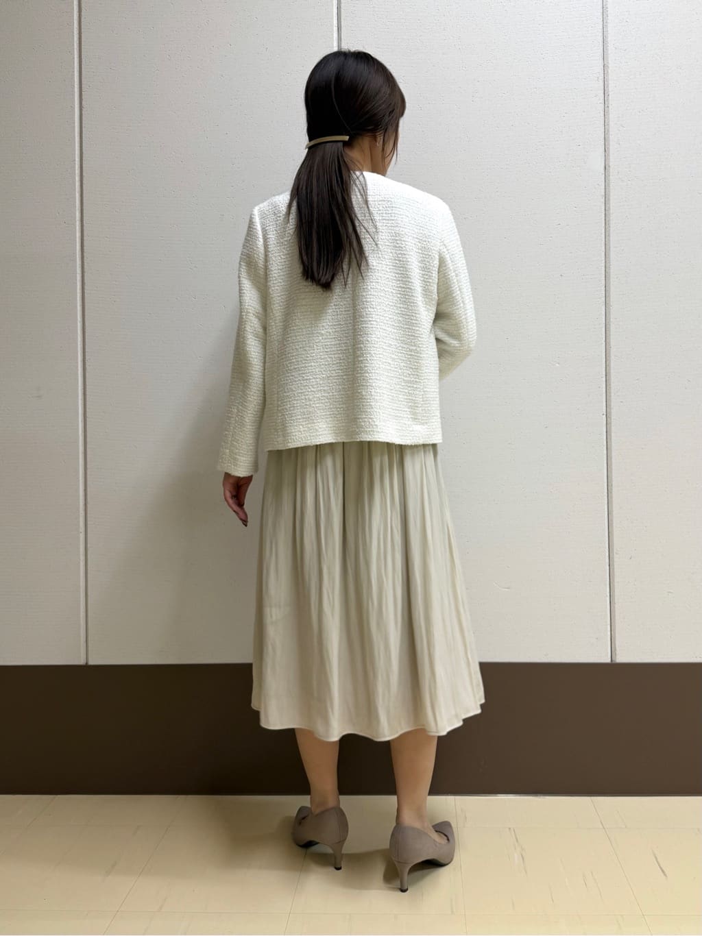 mamiさんの「INDIVI｜【洗える】ギャザーフレアワンピース」を使ったコーディネート