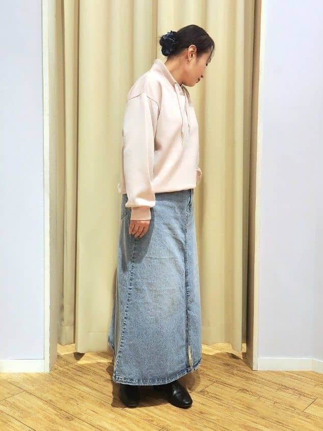 くまさんの「SHOO･LA･RUE｜【SHOO・LA・RUE DENIM】シンプルだから使いやすい Aラインスカート」を使ったコーディネート