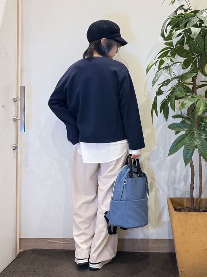 misakiさんの「SHOO･LA･RUE｜【セットアップ可/S-LL/なめらかタッチ】大人のきれいめスタイルに ノーカラージップブルゾン」を使ったコーディネート