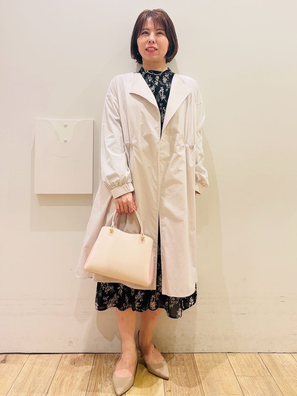 YUKOさんの「index｜ヴィンテージクロスノーカラーロングコート【洗濯機OK／ストレッチ／イージーアイロン】」を使ったコーディネート