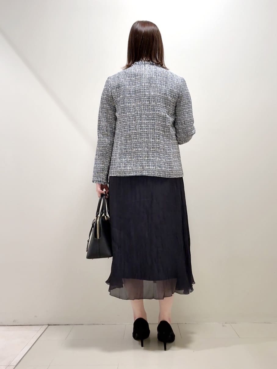 YUIさんの「UNTITLED｜【透けにくい/ウエストイン見え】タックブラウス」を使ったコーディネート