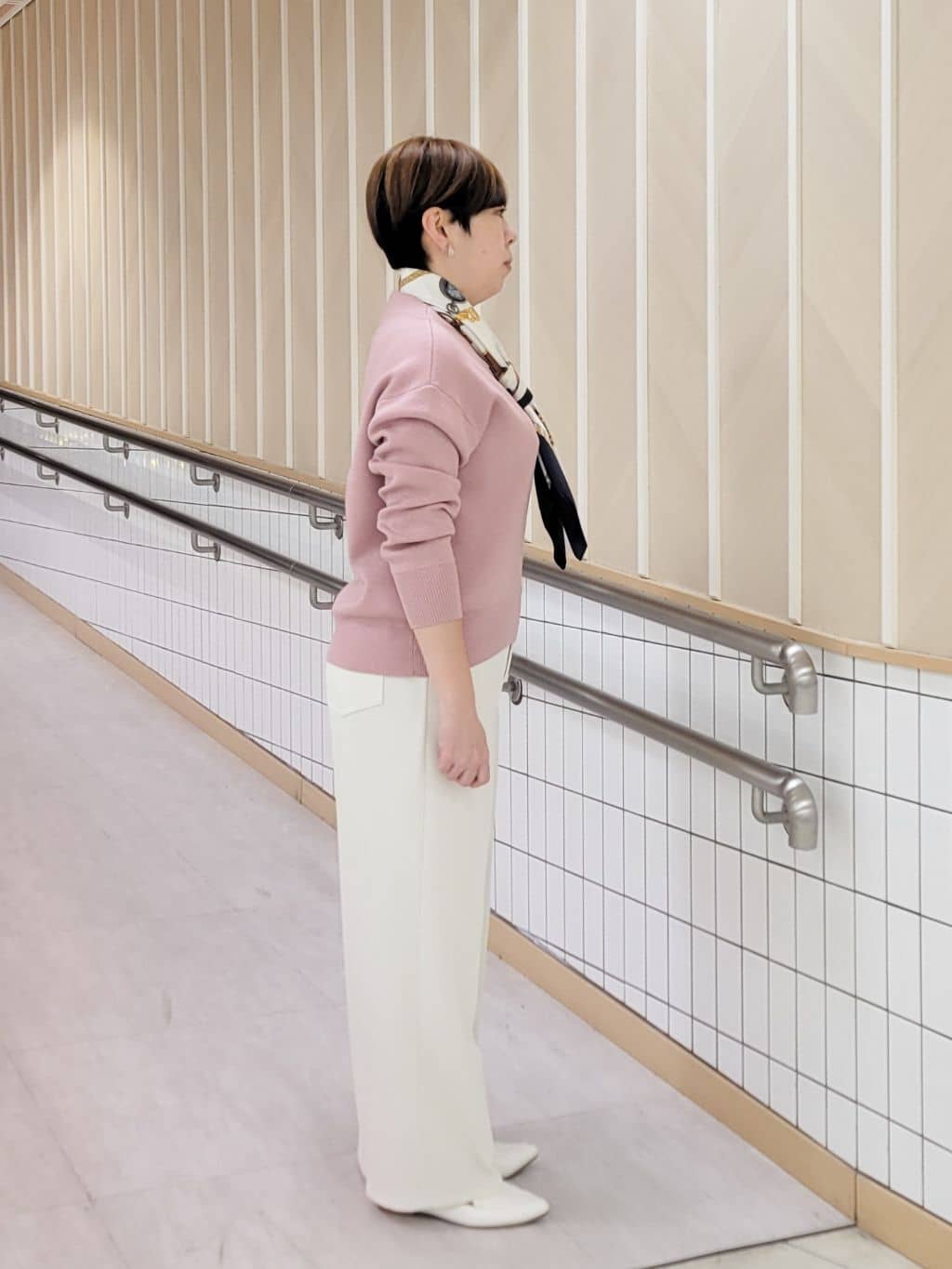 tomoさんの「COUP DE CHANCE｜【手洗い可】ラメ混ニットトップス」を使ったコーディネート