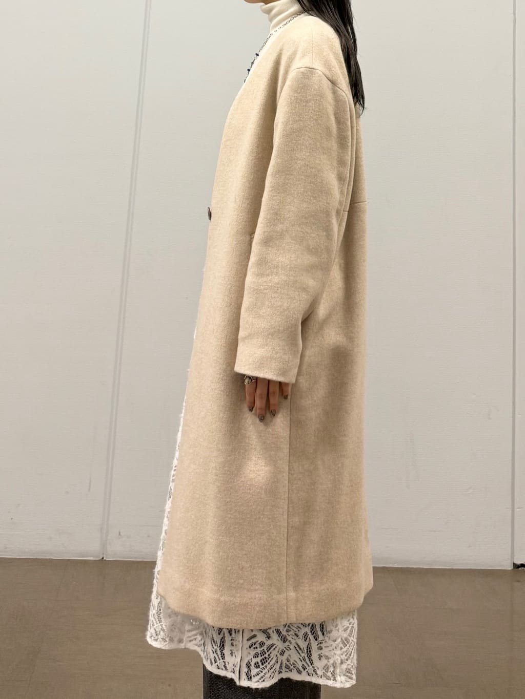 mizukiさんの「INDIVI｜【軽量／ウール混】ライトフォルム ロングコート」を使ったコーディネート