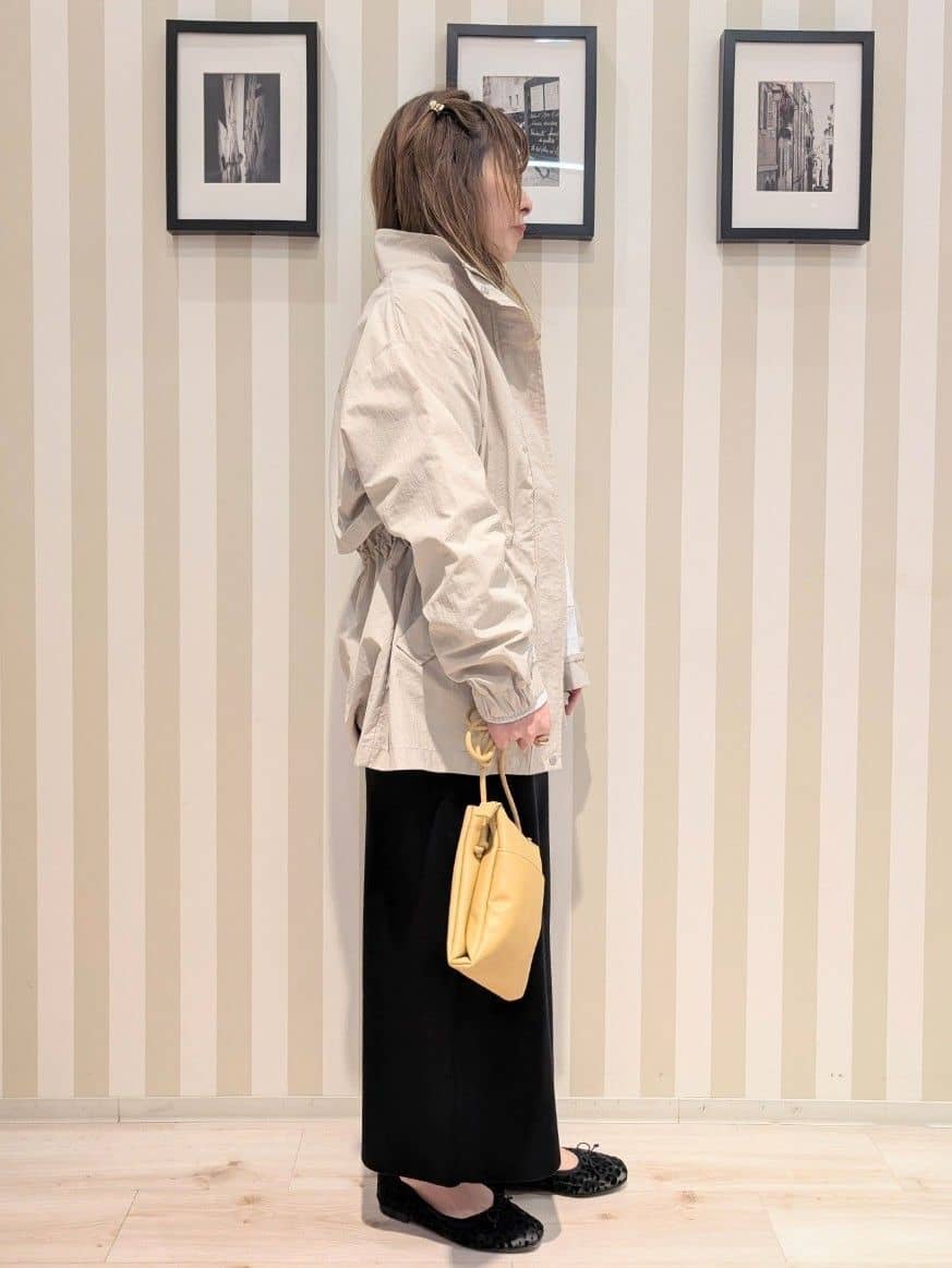 otaさんの「SHOO･LA･RUE｜MIX調 シンプルラグランスウェット」を使ったコーディネート