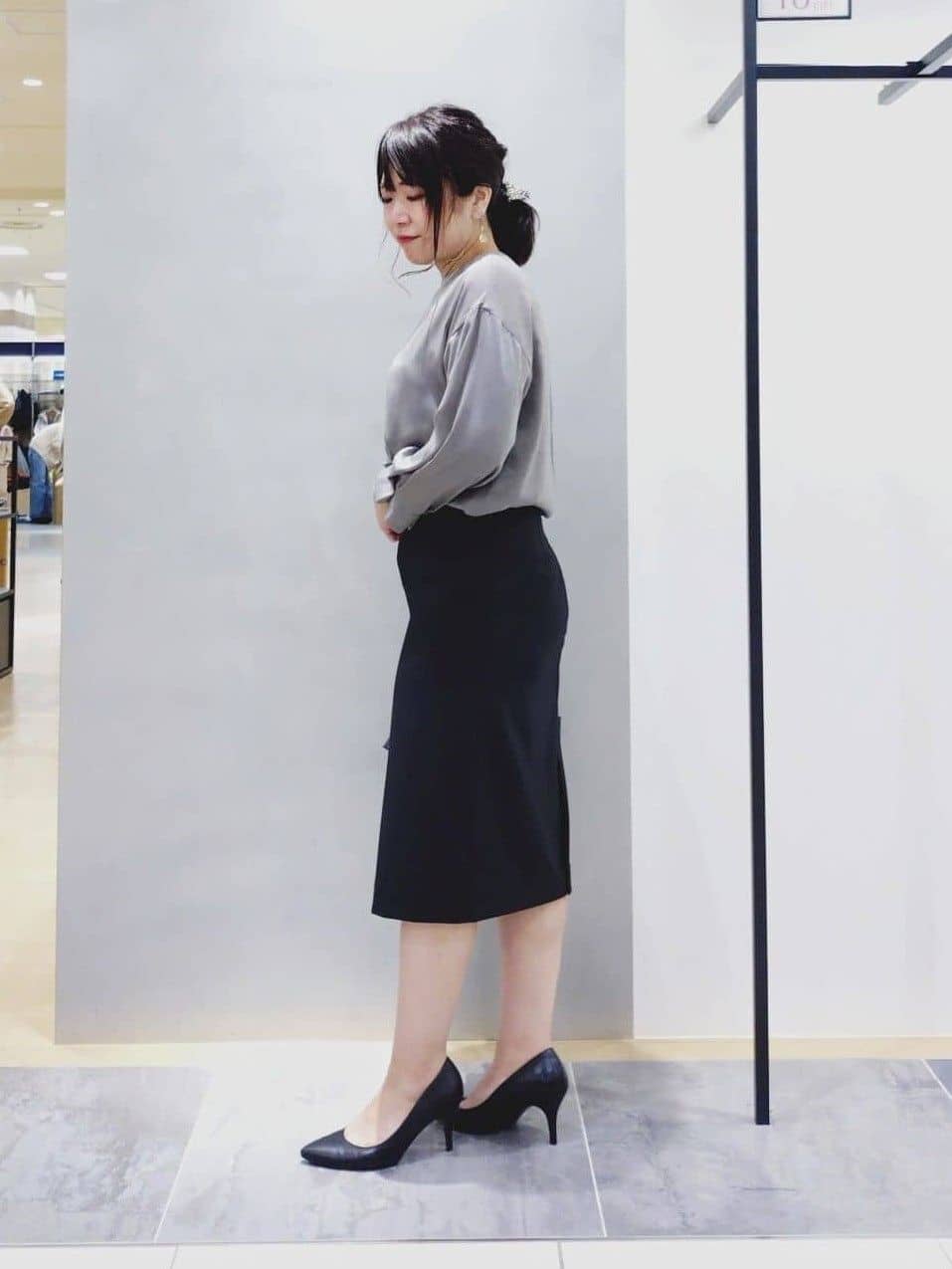 TOMOMIさんの「INDIVI｜【配色デザイン／ショート丈】ウールリバー ノーカラーコート」を使ったコーディネート